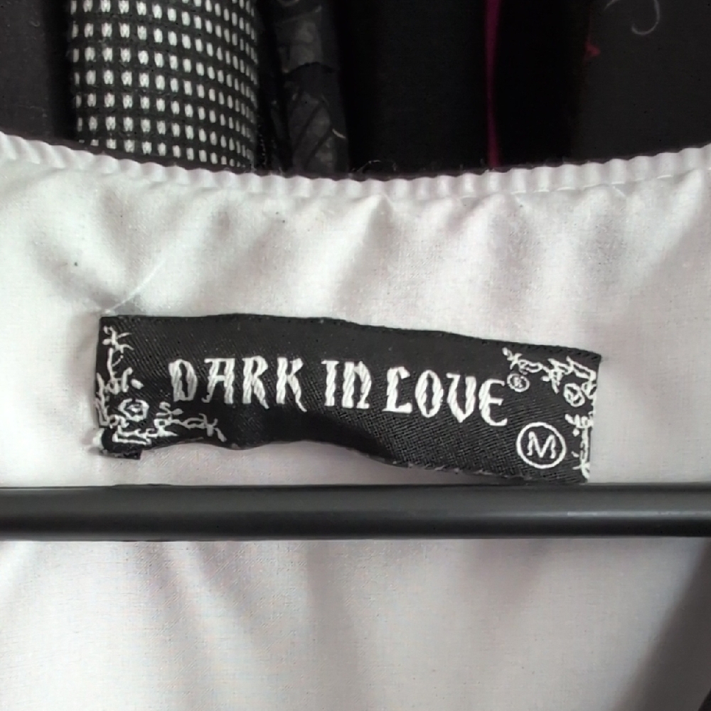 Black and White Cat Print Dress - Picture 2 of 5